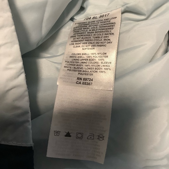 Columbia winter jacket. Size S - Picture 6 of 9